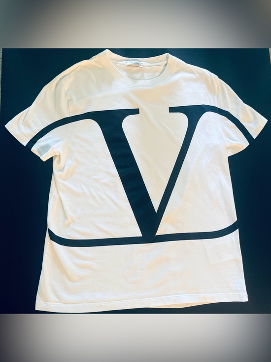 Valentino Garavani Other - Valentino Garavani V-Logo Tee
